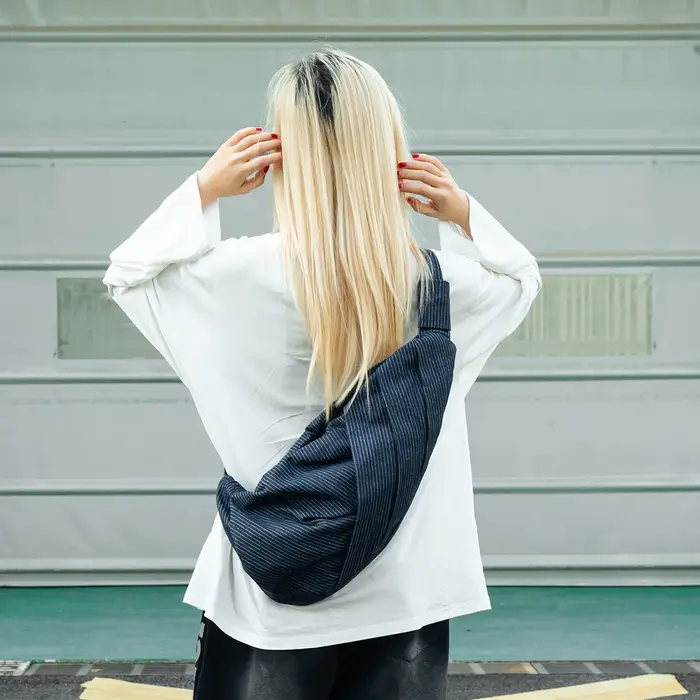 Sac de poitrine pliable City Chic pour femme