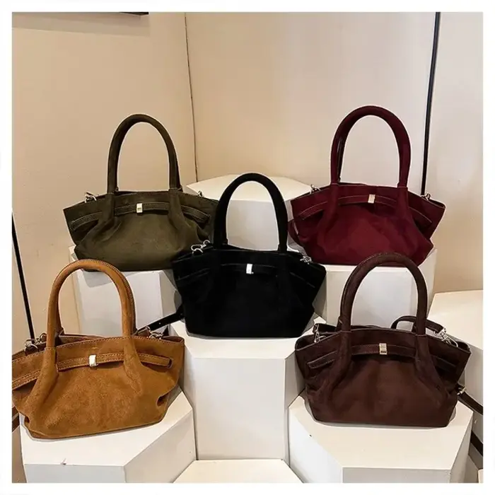 Sac à langer iconique en cuir de luxe pour femme