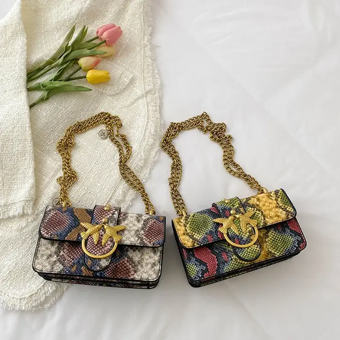 Sac à bandoulière léger de luxe élégant