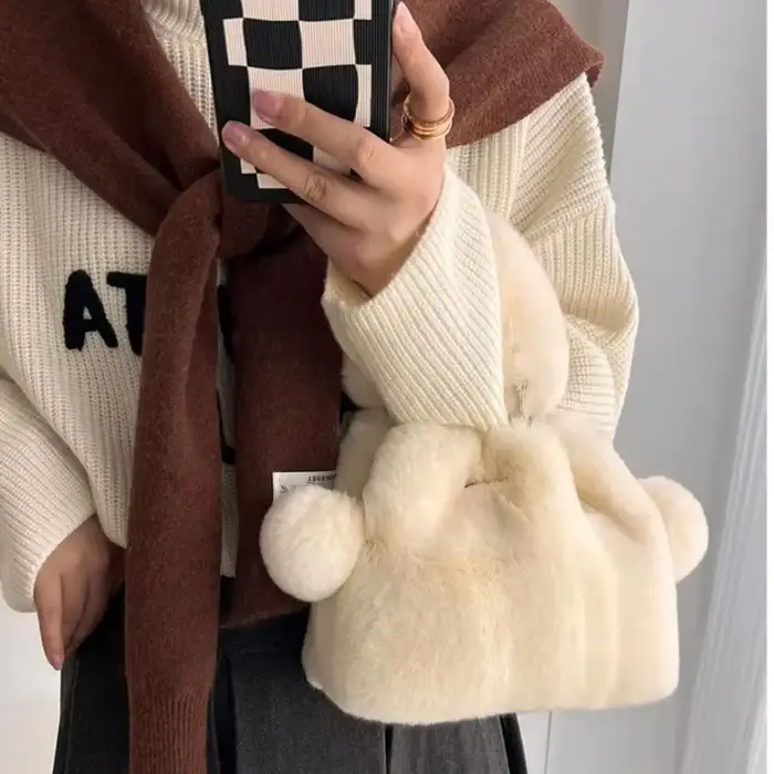 Sacs moelleux en vraie fourrure de lapin pour femmes