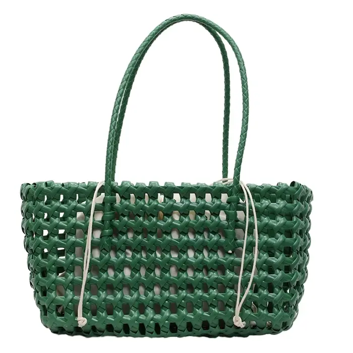 Sac Panier Bohème Coloré en PVC Tressé Grande Capacité 2-en-1 Sac à Main et Sac à Bandoulière pour Vacances et Trajets Quotidiens – 5 Couleurs au Choix