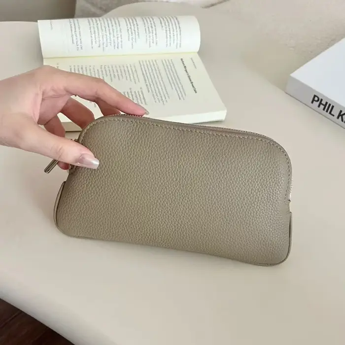 Pochette de luxe au design simple pour femmes, avec nom personnalisé, 100% cuir véritable, petite po