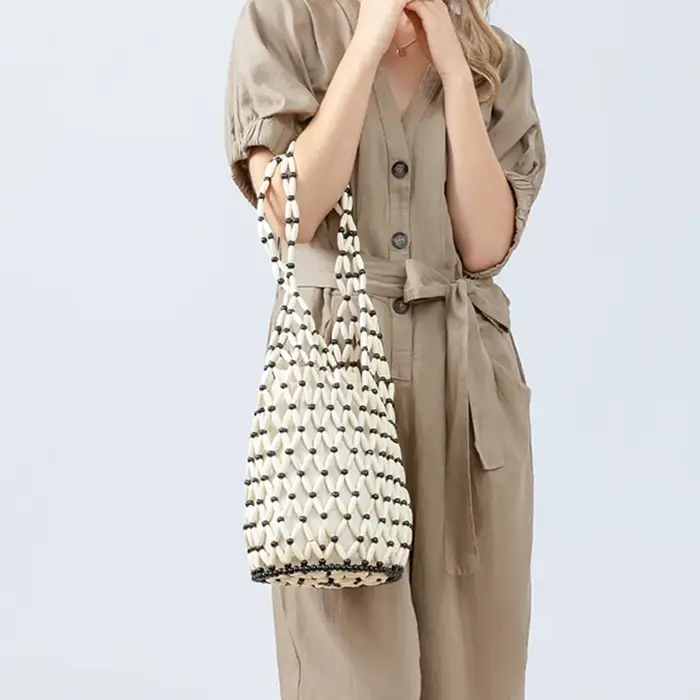 Sac tissé en perles de bois pour femmes