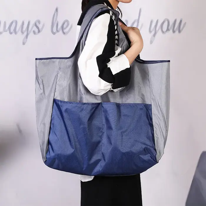 Grand Sac à Provisions Pliable Réutilisable pour Femme