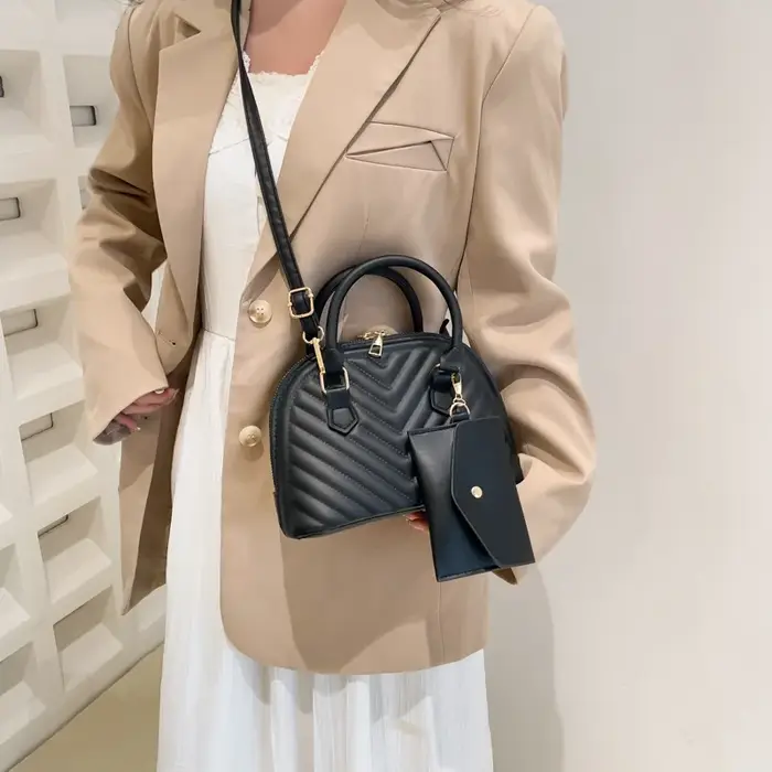 Sac à bandoulière tendance et polyvalent en forme de coquille