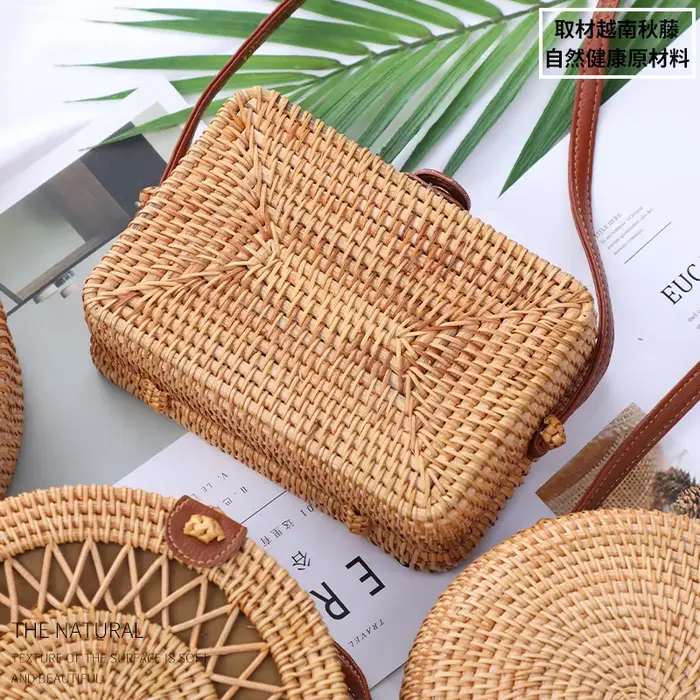 Sac à bandoulière en rotin tissé pour femmes