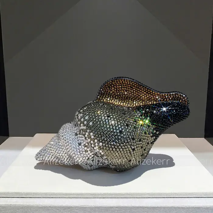 Sac de soirée Alizekerr 3D en forme de coquillage avec strass pour femme 2026 – Magnifique sac à mai