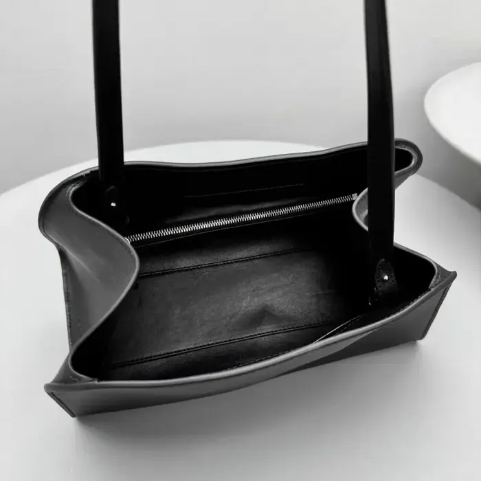 Sac à main pour femme en cuir souple