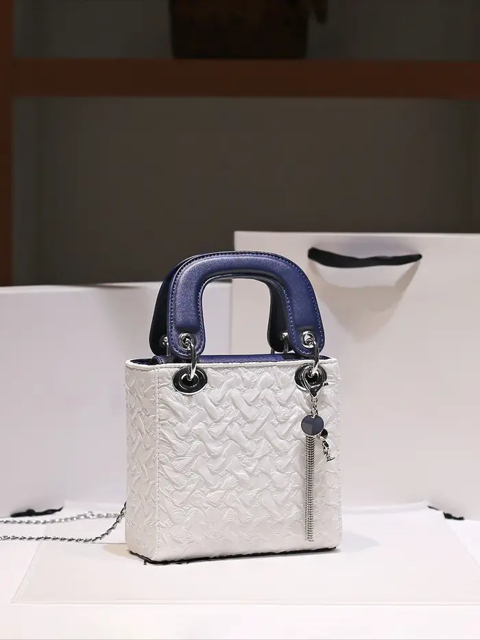 Nouveauté 2026 : Sac carré à chaîne pour femme, de créateur, mode et luxe, avec pendentif délicat et