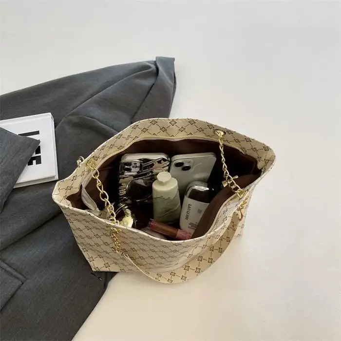 Sac fourre-tout rétro à monogramme