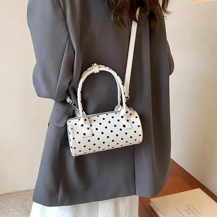 Sac à bandoulière en forme de baril pour femmes