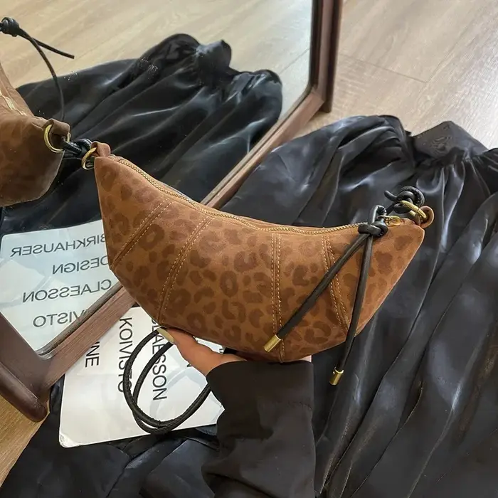 Sac à bandoulière en velours avec fermeture éclair, haute qualité, couleur unie, simple et tendance,