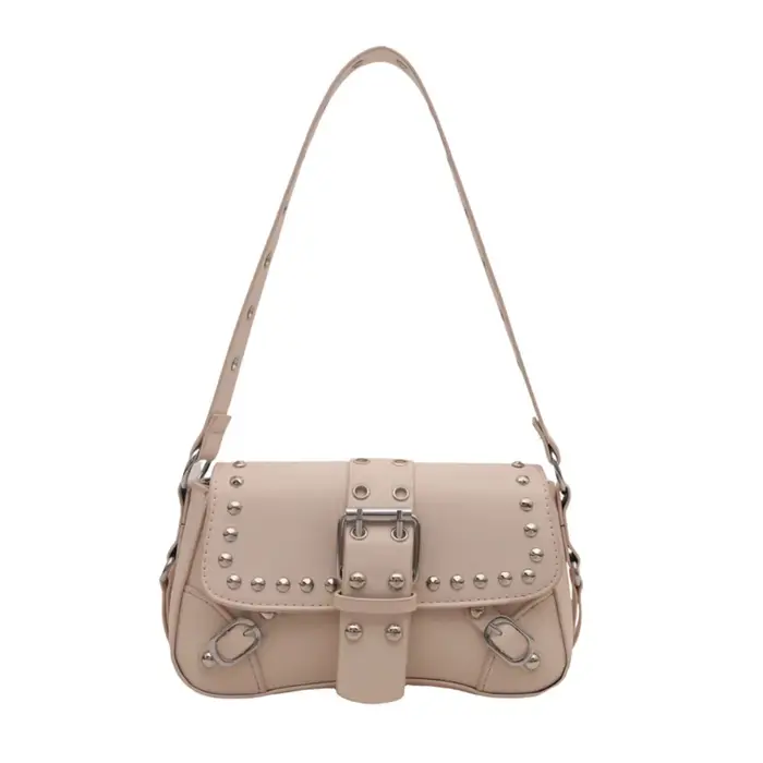 Sac à bandoulière bordeaux tendance pour femmes