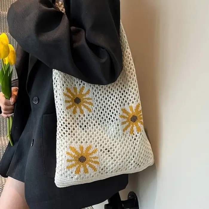 Sac fourre-tout tendance rétro en crochet à motif floral