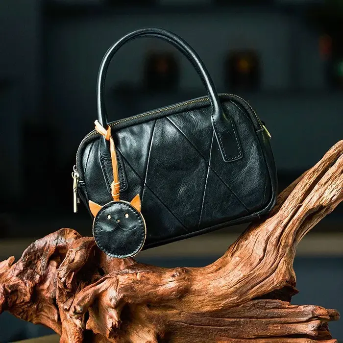 Sac bowling vintage en cuir véritable pour femme