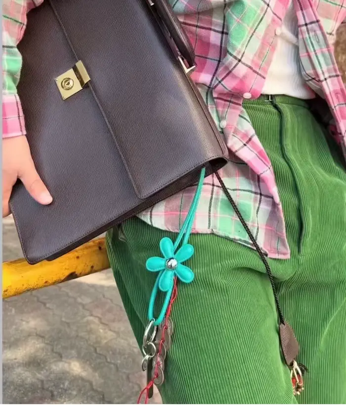 Pendentif fleur verte, accessoires de sac polyvalents