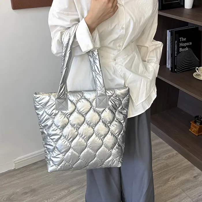 Sac de luxe noir argent