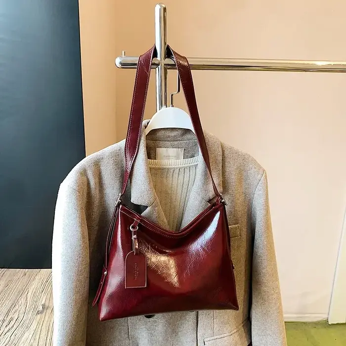 Sac à main en cuir chic et classique pour femme