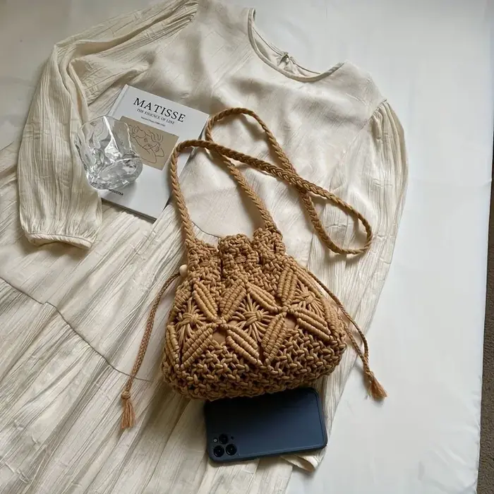 Sac seau bohème en macramé fait main