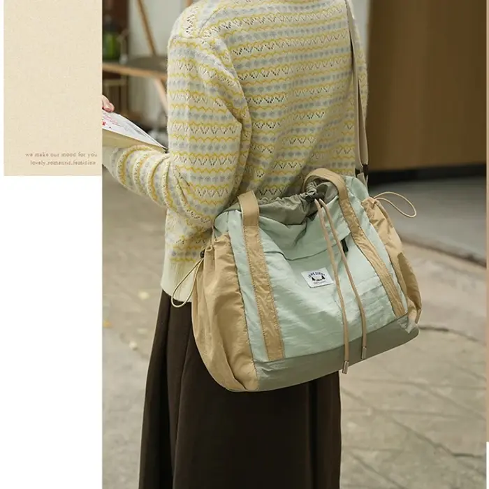 Sac à bandoulière à poignée supérieure Simple