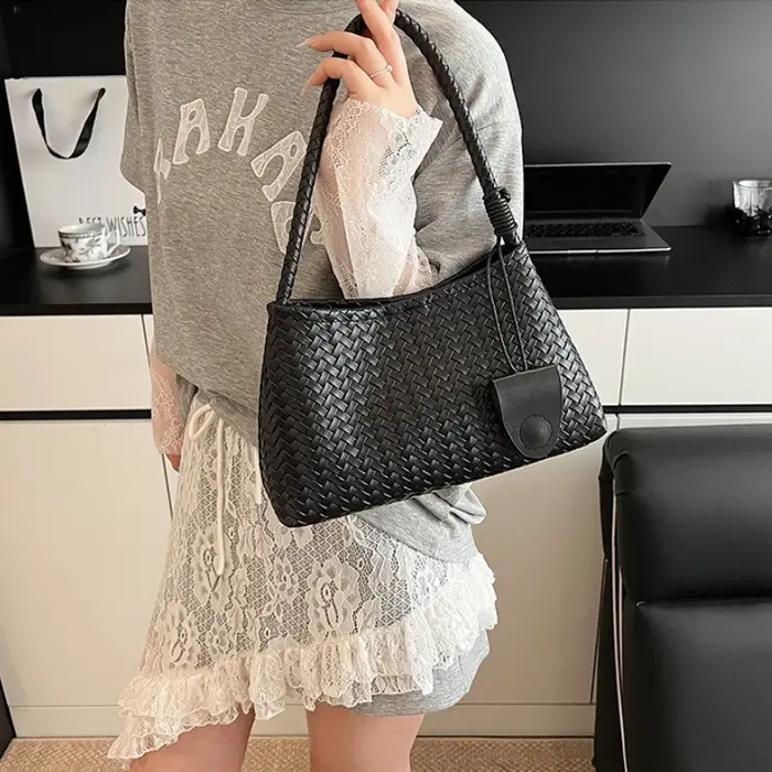 Sacs fourre-tout en cuir tressé tendance avec poignée supérieure tressée