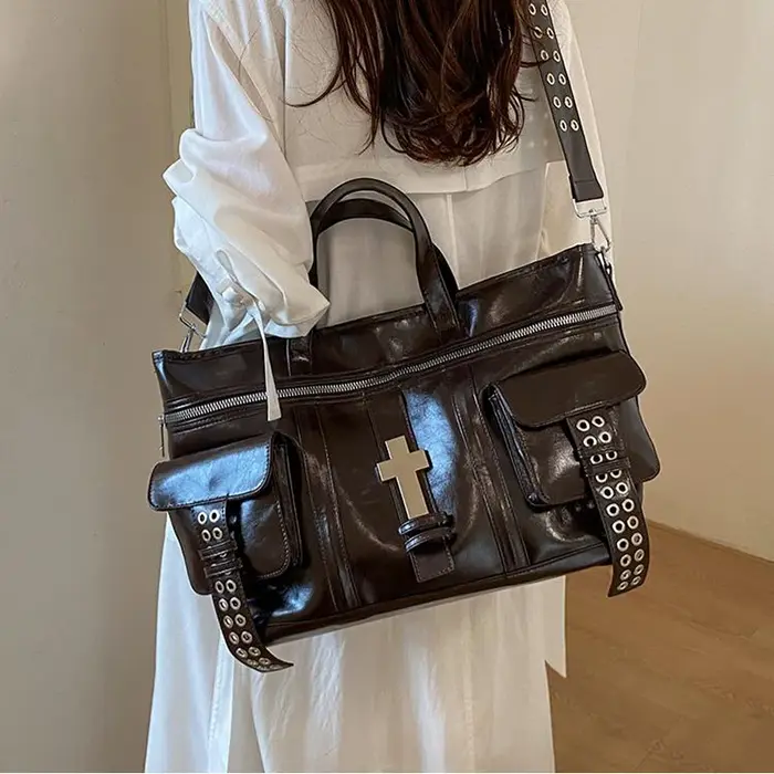 Sac fourre-tout vintage à rivets creux
