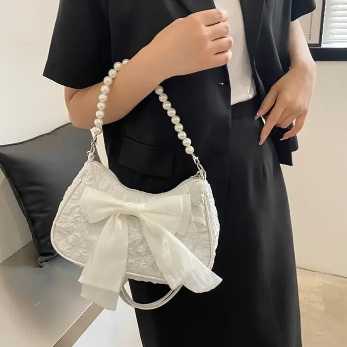 Sac à main plissé blanc en perles pour femmes