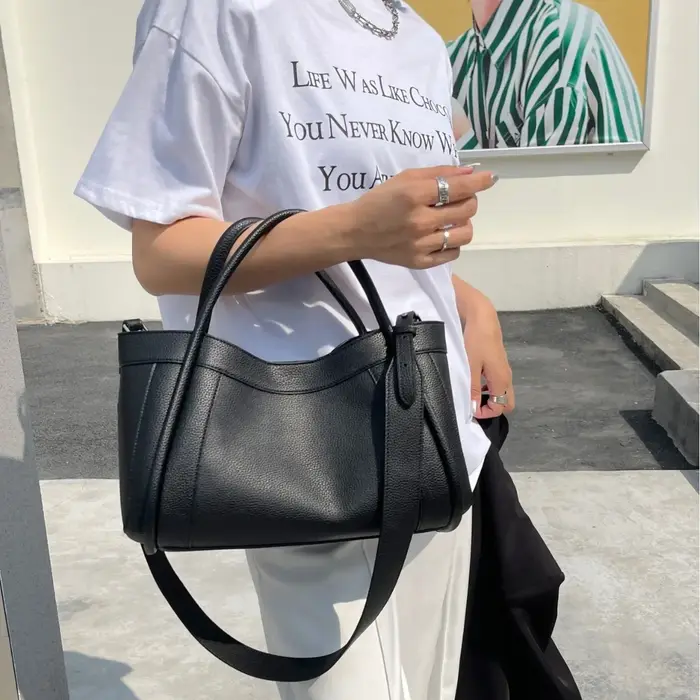 Sac à Main en Cuir de Vache Fendu Beige pour Femme
