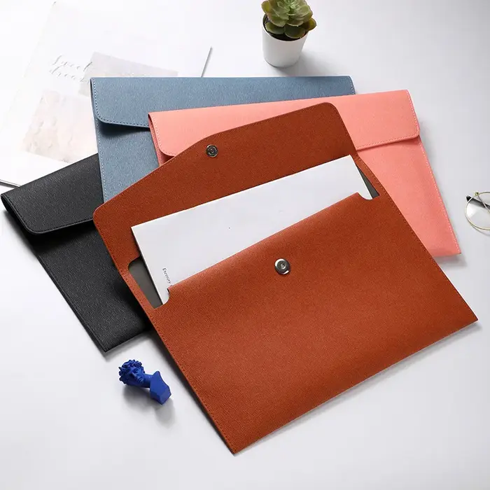 Sac à documents en simili cuir
