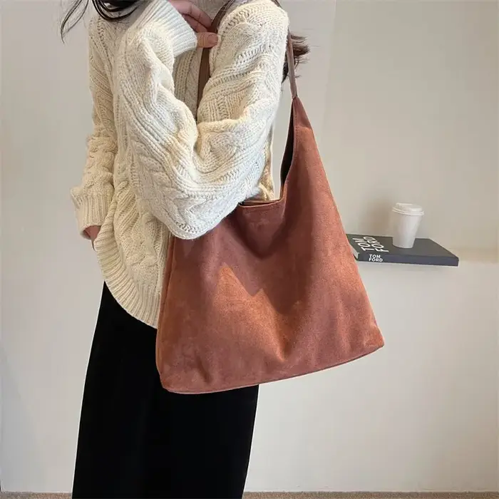 Sac à main rétro en faux daim givré pour femme