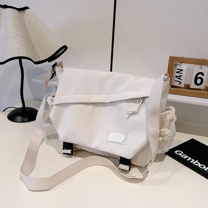 Sac à bandoulière polyvalent de style coréen