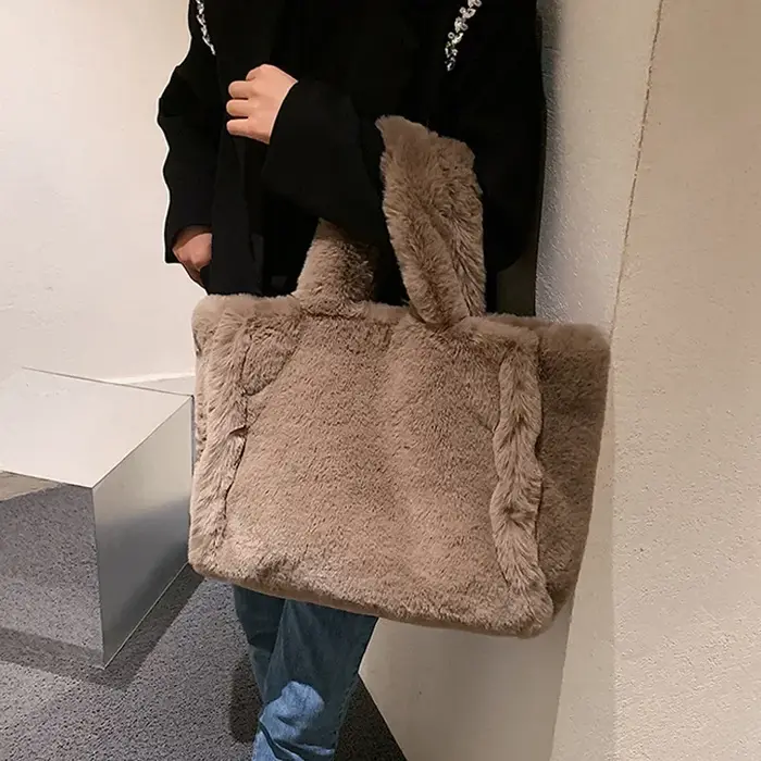 Sacs à main fourre-tout en fausse fourrure pour femmes