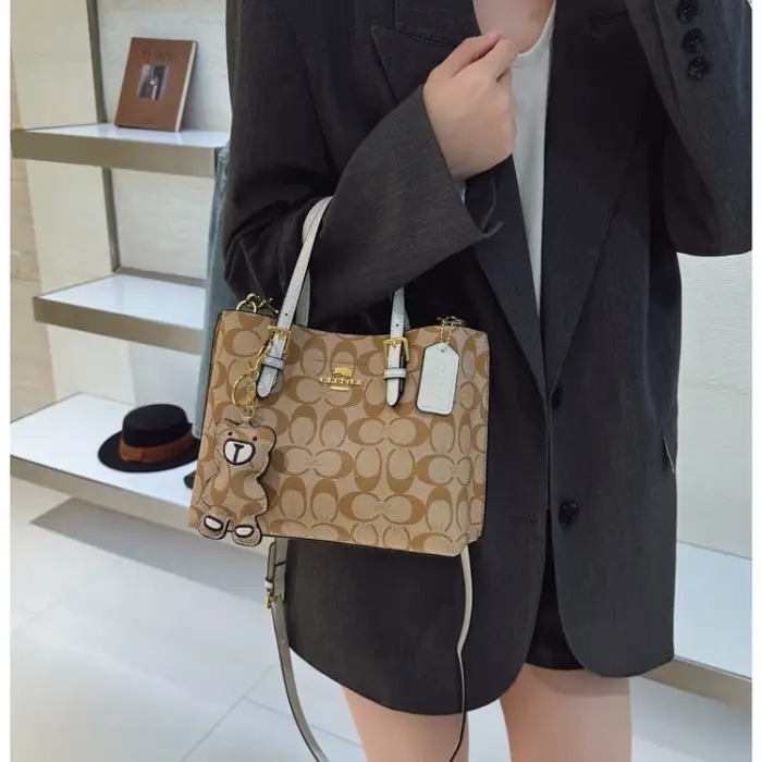 Sac messager en cuir vintage 2026 avec logo lettre