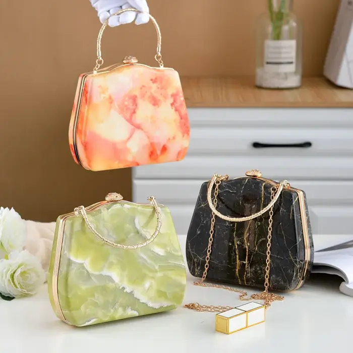 Pochette de soirée en Pu à motif de marbre d'inspiration de luxe