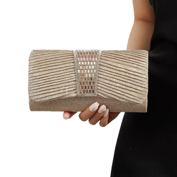 Nouvelle Pochette de Soirée Plissée Tendance en Satin