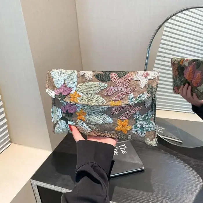 Pochette de soirée brodée florale à paillettes, sac à main perlé et sequin pour femme, idéal pour ba
