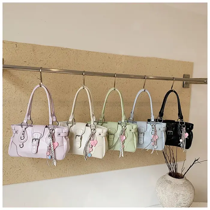 Sac Moto Cool Girl pour Femme 2026 Nouveau Sac Polyvalent Décontracté à Porter sous le Bras Grande Capacité Rétro Sac Bandoulière Unique