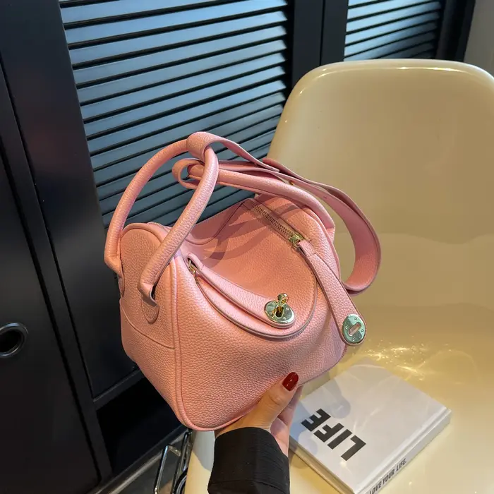 Sac seau tendance, vente flash de la saison, sac bandoulière polyvalent, sac Boston rétro, texture u