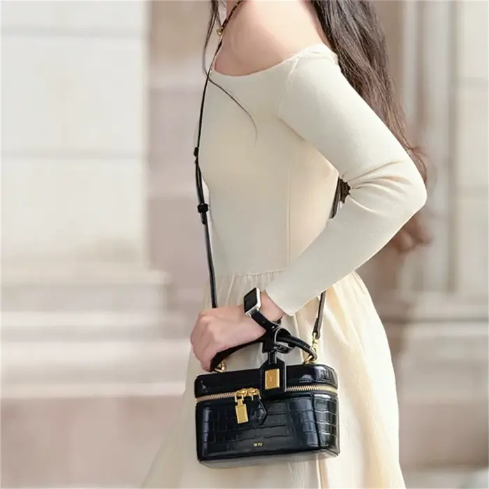 Sac à bandoulière vintage français JW PEI en cuir croco gaufré pour femme, petit sac carré, pochette