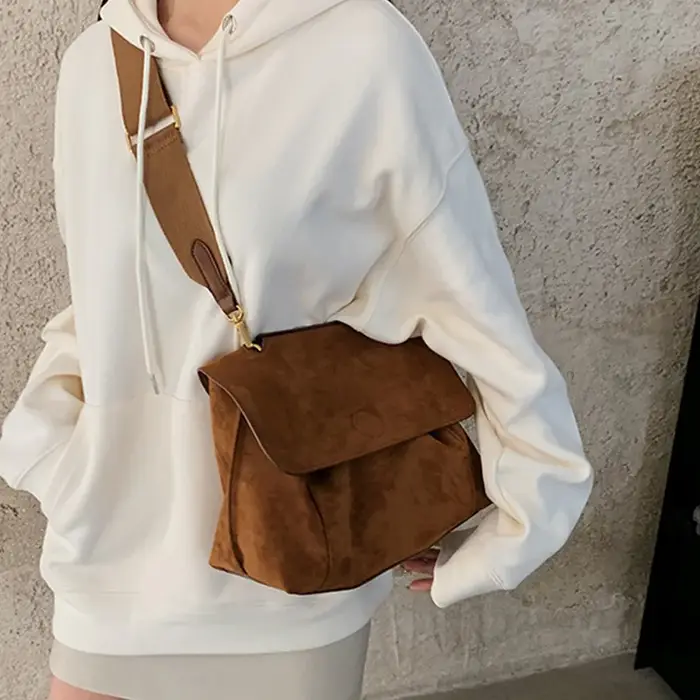 Sac à bandoulière en cuir suédé pour femmes