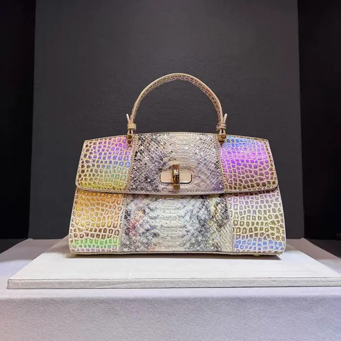 Sac à main en cuir pour femme