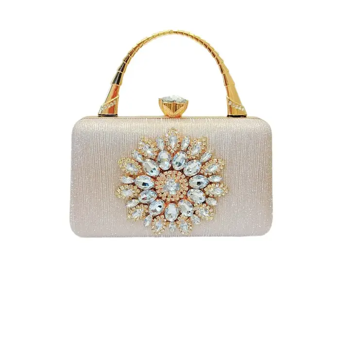 Nouveau sac de soirée en strass