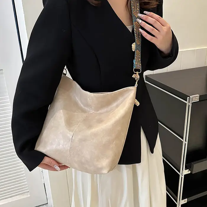Sac à bandoulière en cuir PU pour femmes
