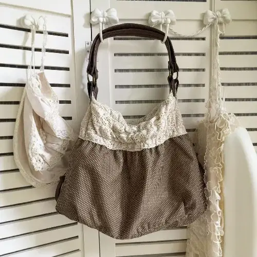 Sac à bandoulière bohème, sac à main patchwork floral pour femme style Mori Girl Fairycore avec bord