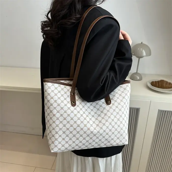 Sac fourre-tout polyvalent rétro à la mode pour femmes sacs de créateurs de luxe sac à main
