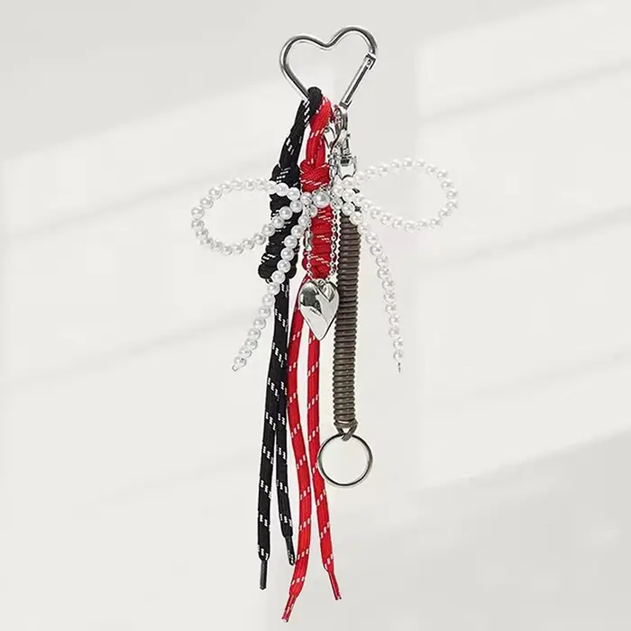 Porte-clés à pampilles en forme de cœur d'amour, breloque de luxe, fait à la main, créatif, nœud pap