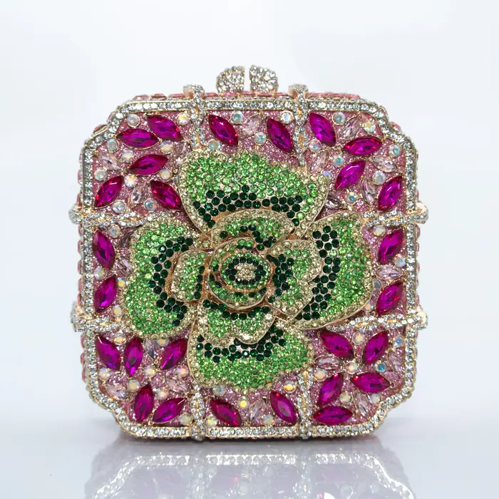 Pochette de luxe florale en cristal