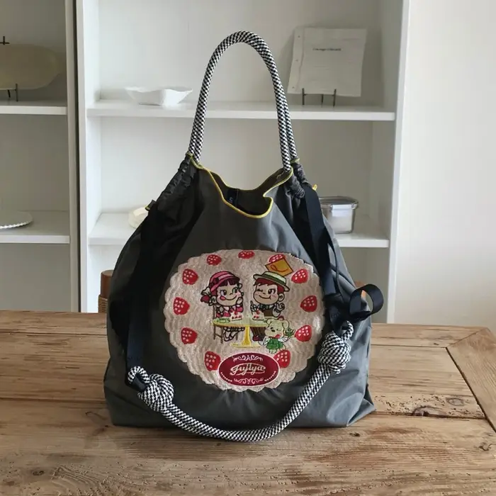 Sac de shopping brodé de style japonais