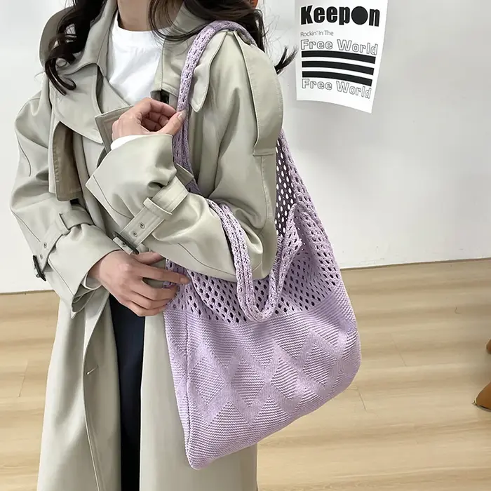 Sac fourre-tout vintage chic en fil tissé avec intérieur spacieux