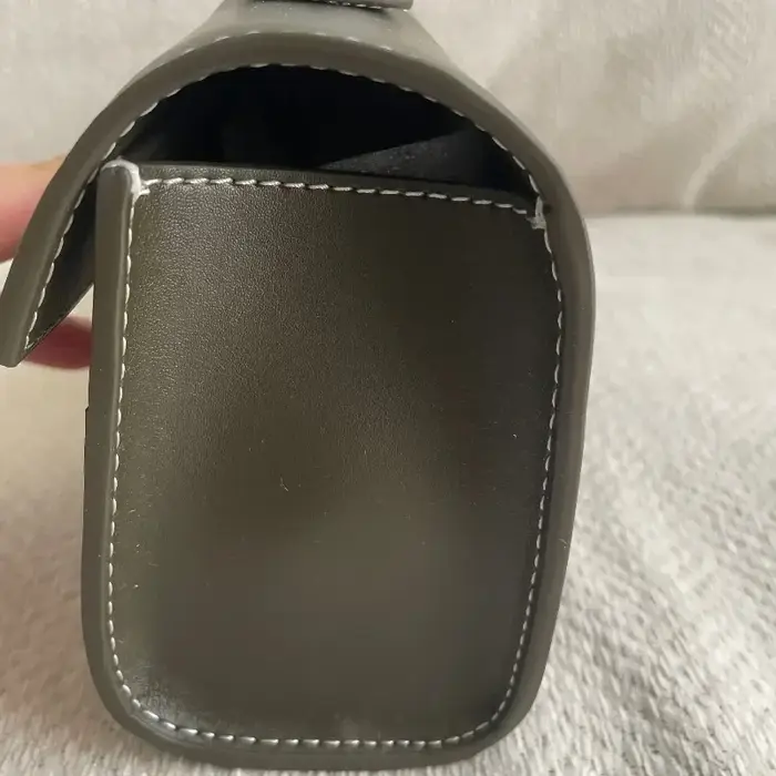 Français élégant Simple femmes Flip sac à main en trois dimensions classique couleur unie Design élégant sac à main 2025 nouveau sac à main Vintage